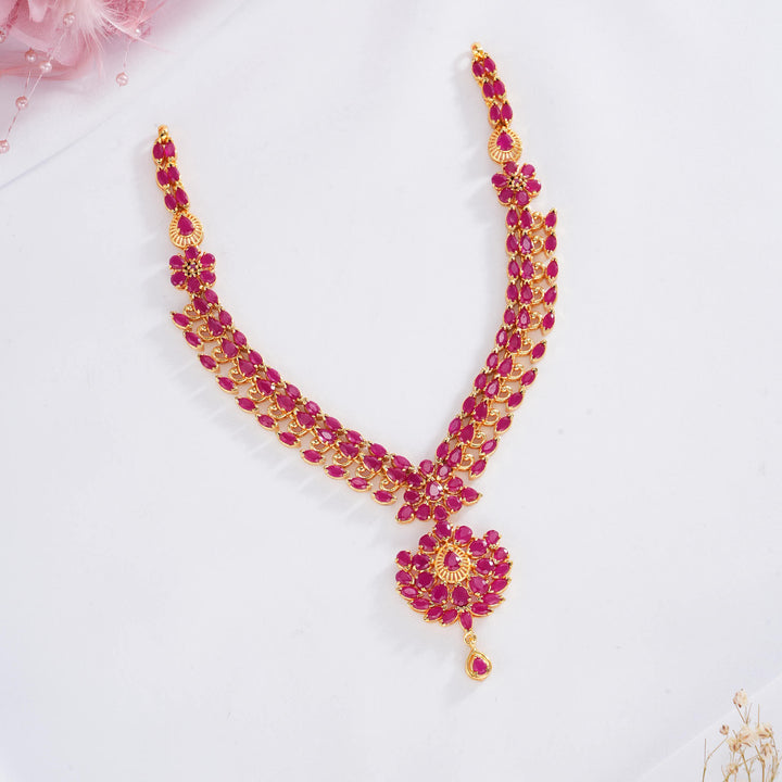 Sanvikha Pakshi Short Necklace