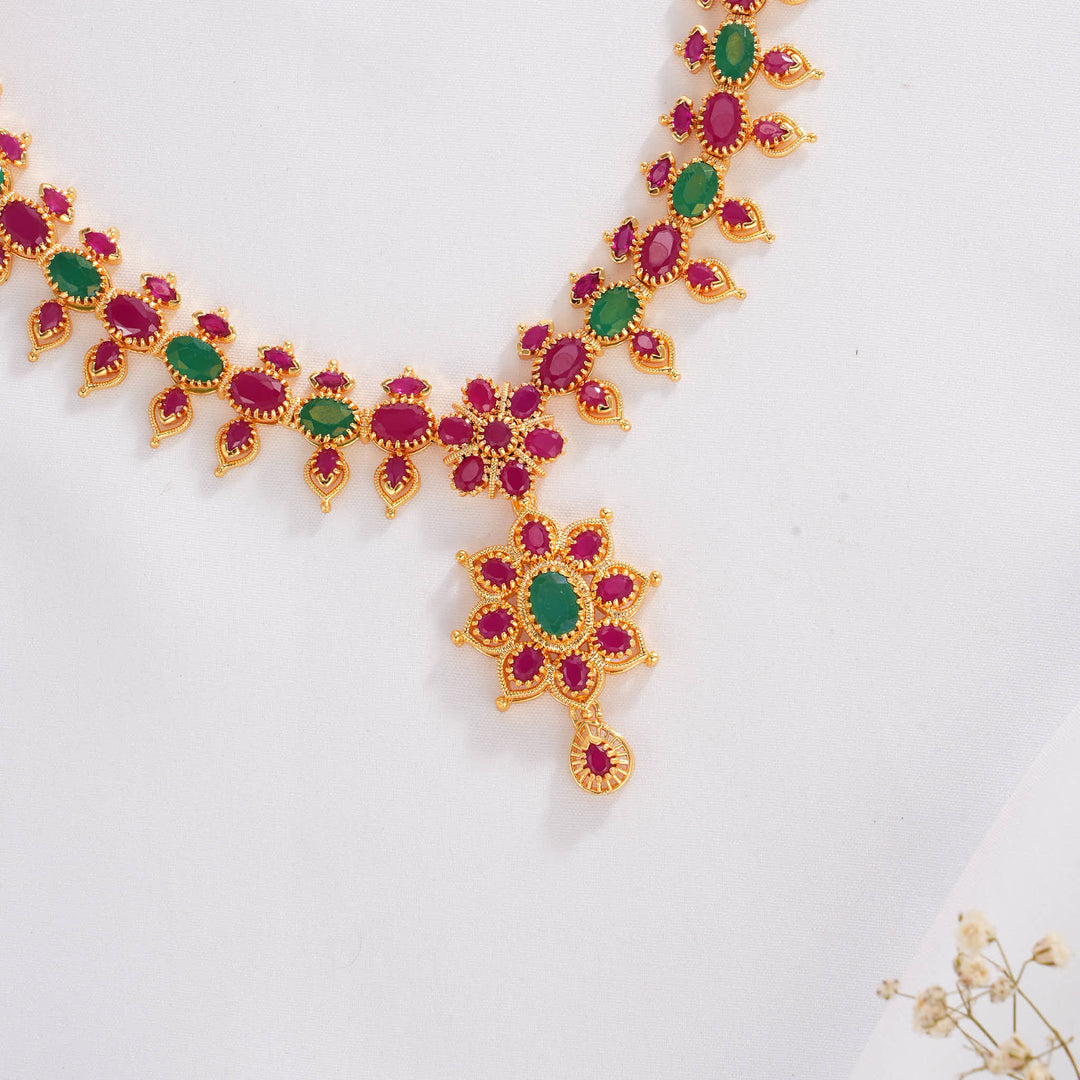 Prathisha Pakshi Short Necklace
