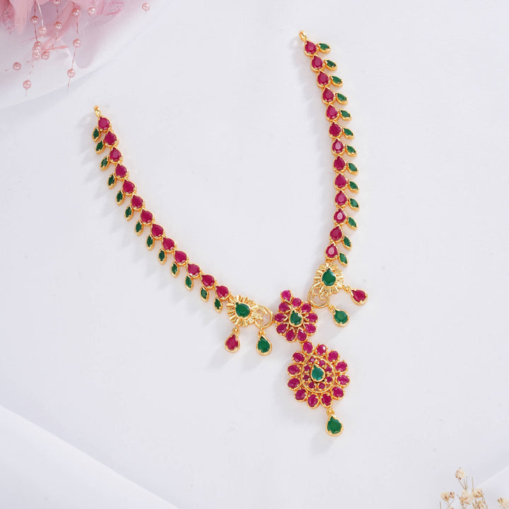 Sahana Pakshi Short Necklace