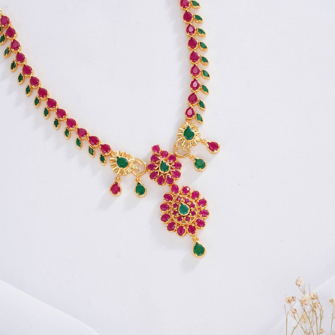 Sahana Pakshi Short Necklace