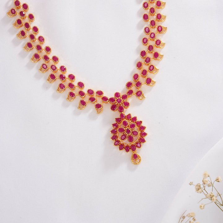 Lathisha Pakshi Short Necklace