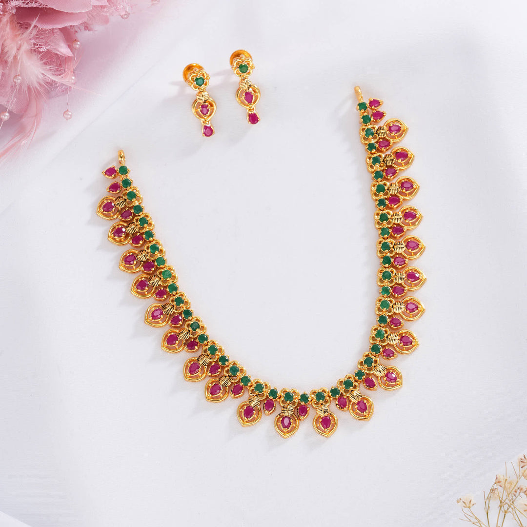 Ishitha Pakshi Short Necklace Set
