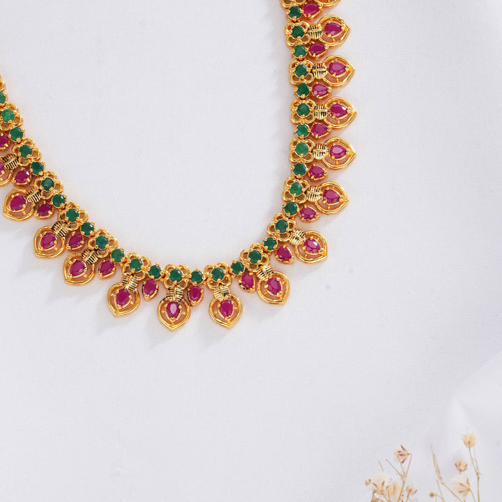 Ishitha Pakshi Short Necklace Set