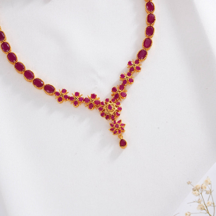 Shine Charming Pakshi Short Necklace Set