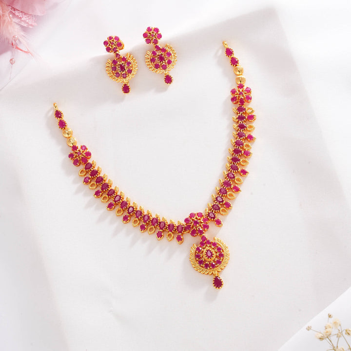 Fabulous Pakshi Short Necklace Set