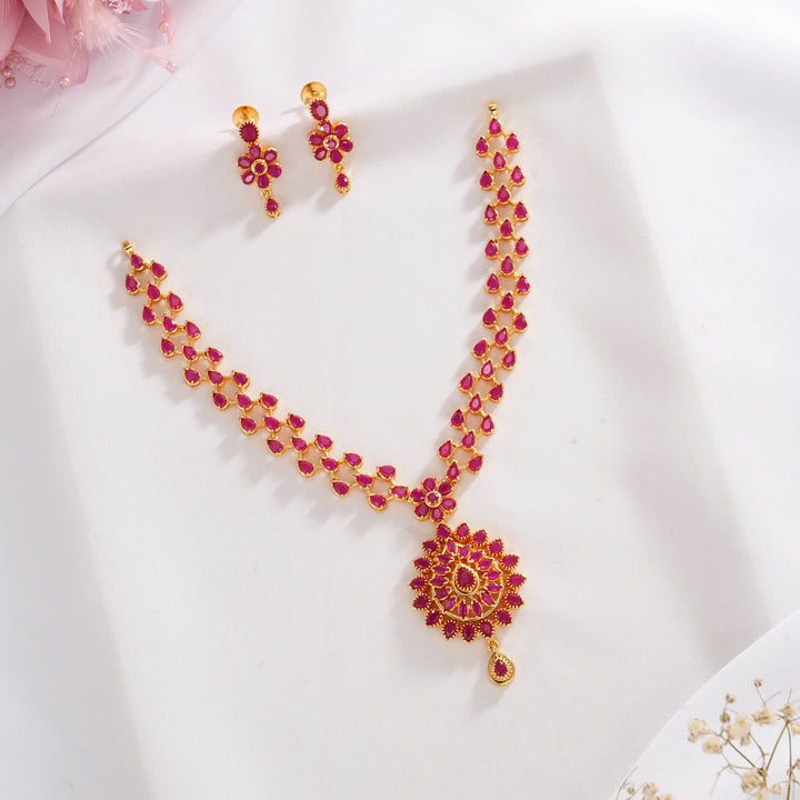 Stunning Pakshi Short Necklace Set