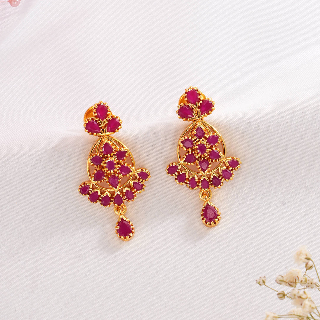 Charming Look Pakshi Short Necklace Set