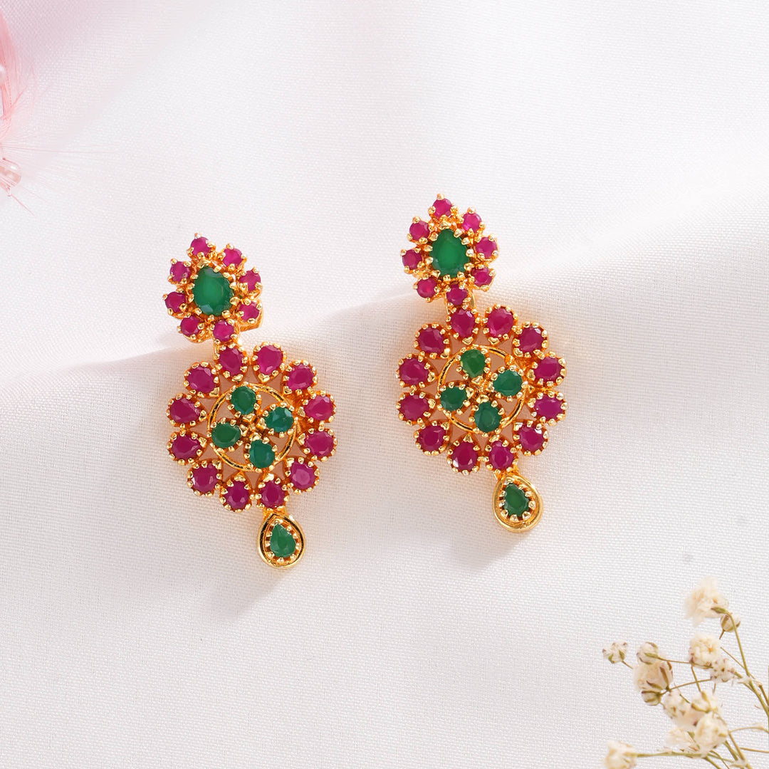 Mesmerizing Pakshi Short Necklace Set