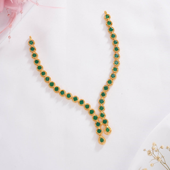 Fabulous Pakshi Short Necklace