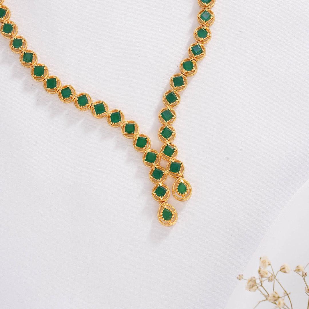 Fabulous Pakshi Short Necklace