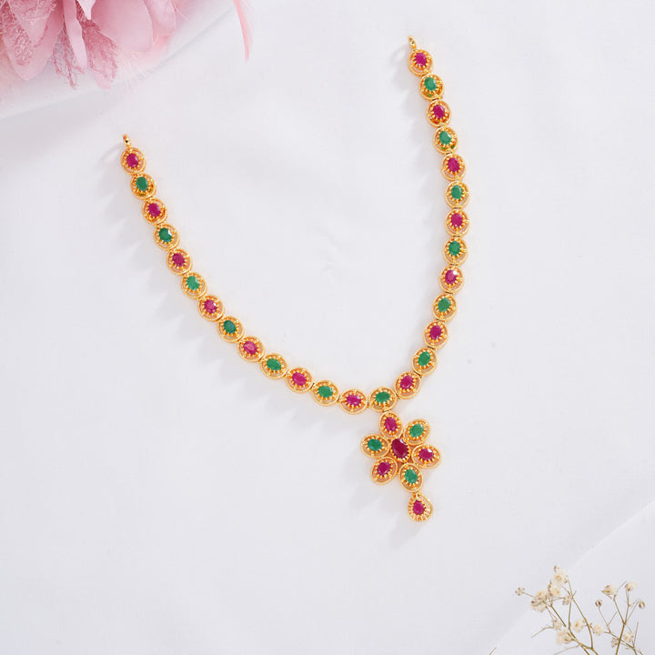 Initha Pachi Short Necklace