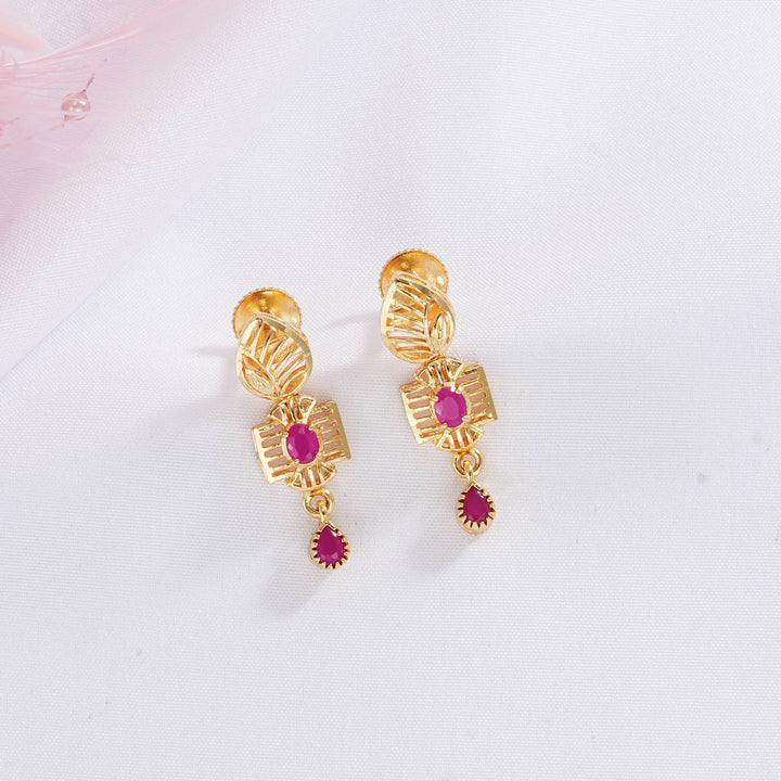 Minthikaa Pakshi Short Necklace Set