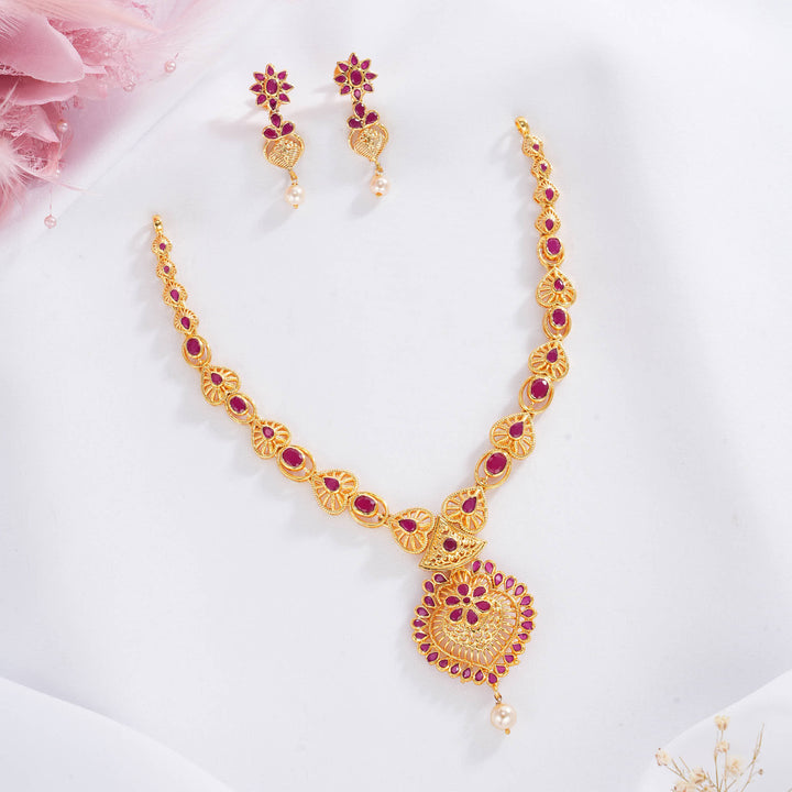 Harishinikaa Pakshi Short Necklace Set