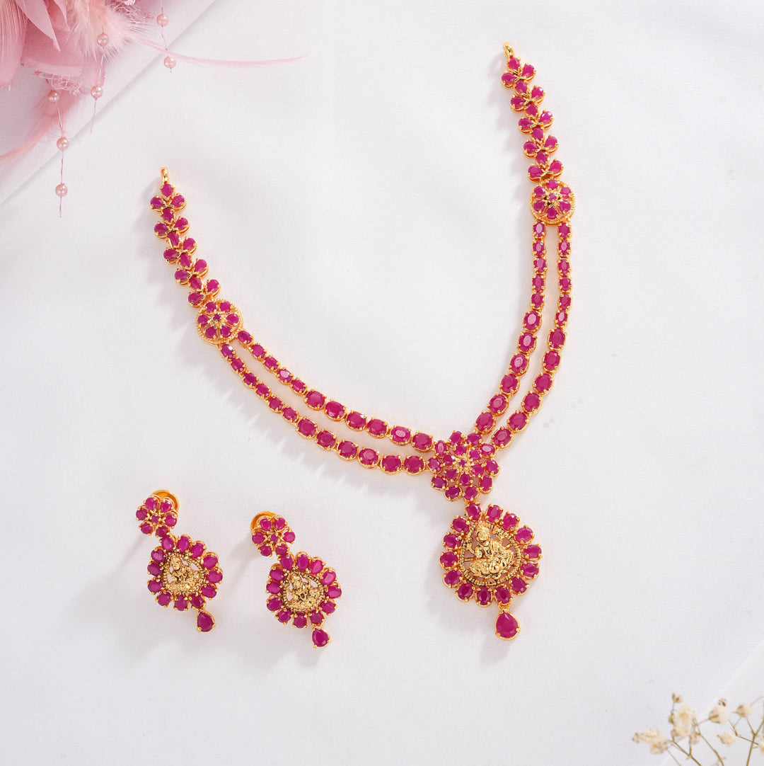 Beautiful Pakshi Short Necklace Set