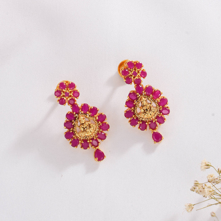 Beautiful Pakshi Short Necklace Set
