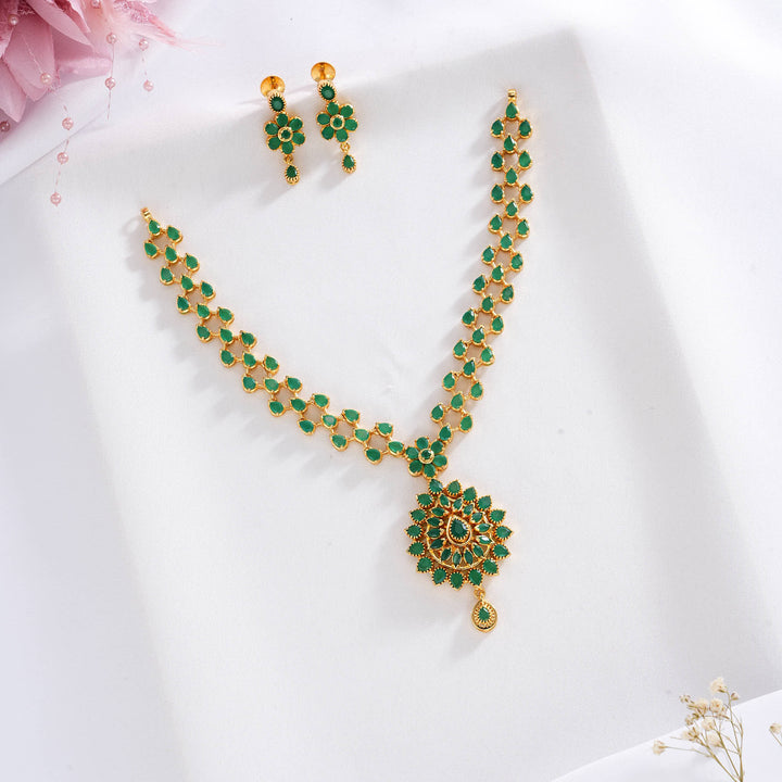 Amazing Pakshi Short Necklace Set