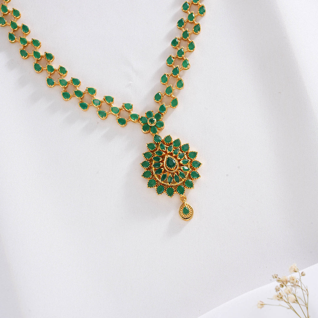 Amazing Pakshi Short Necklace Set