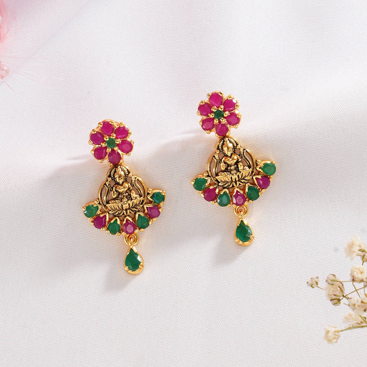 Attractive Pakshi Short Necklace Set
