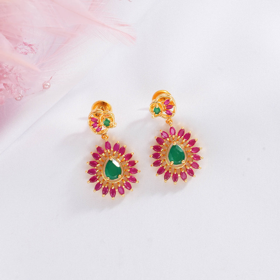 Lavinaa Pakshi Short Necklace Set