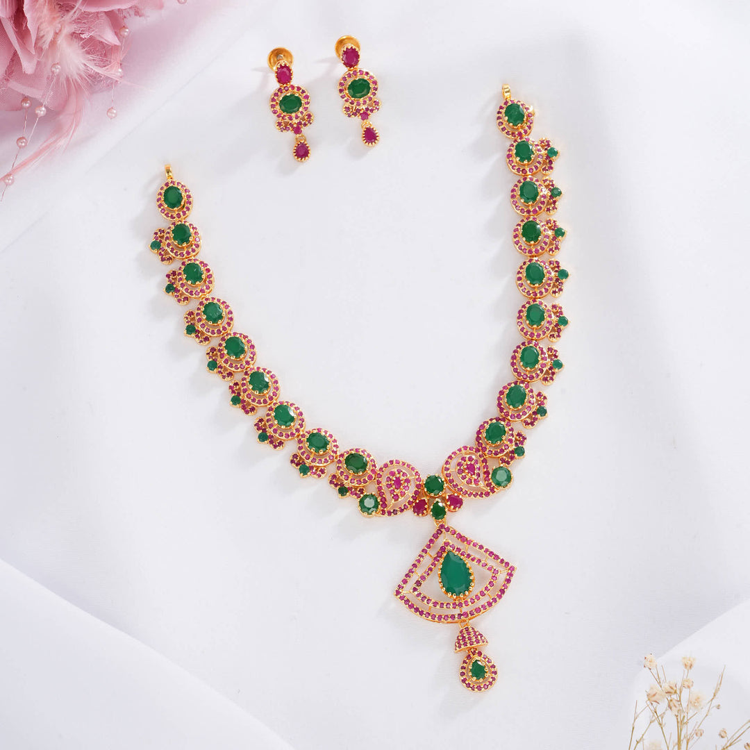 Anushikaa Pakshi Short Necklace Set