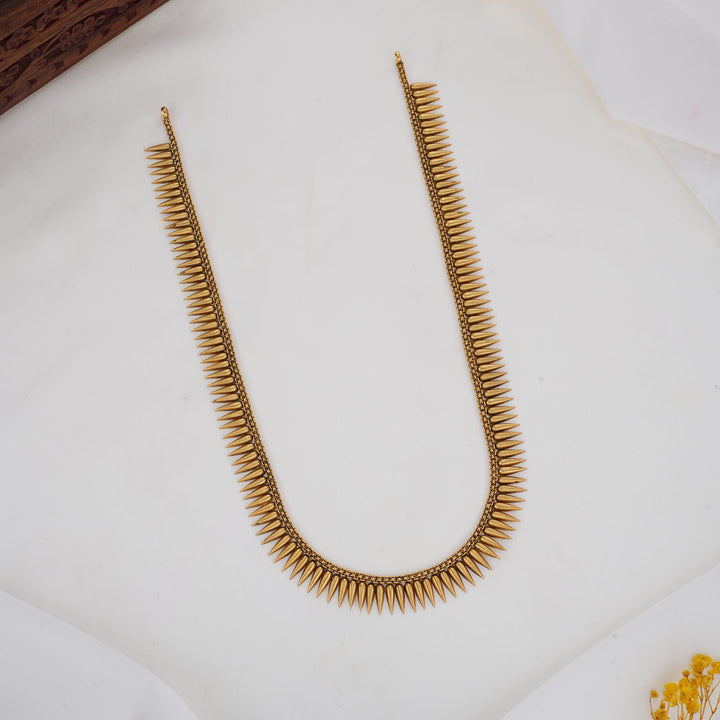 Saanvika Nagas Long Necklace