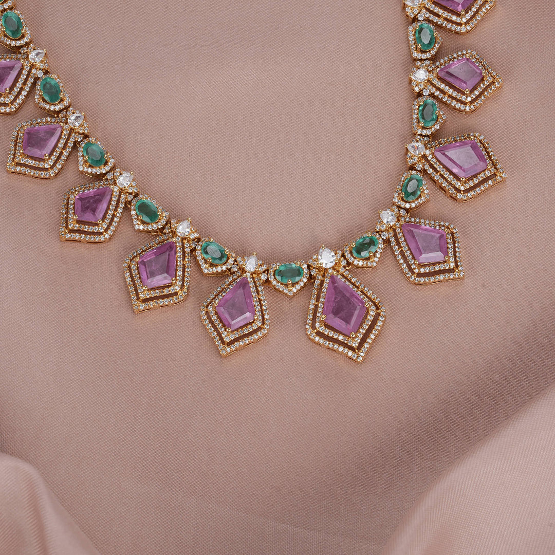 Glowing Victorian Short Necklace Set