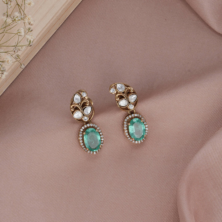 Gleaming Glory Victorian Short Necklace Set