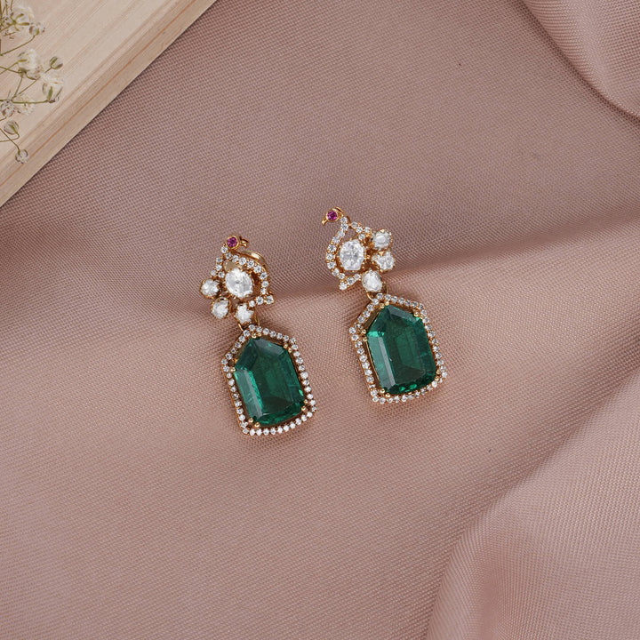Celestial Luxe Victorian Short Necklace Set