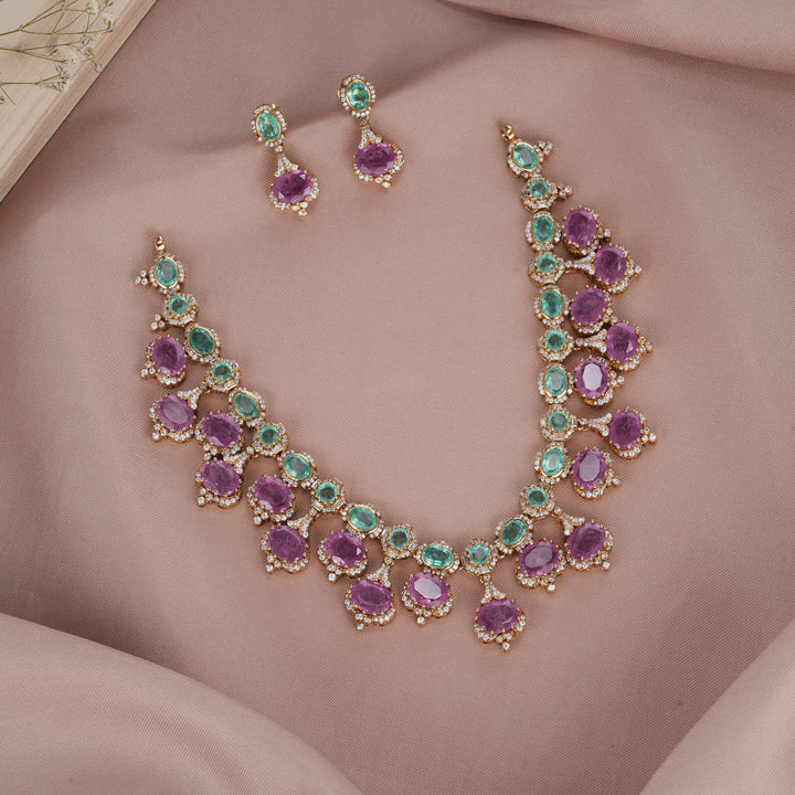 Eternal Glow Victorian Short Necklace Set