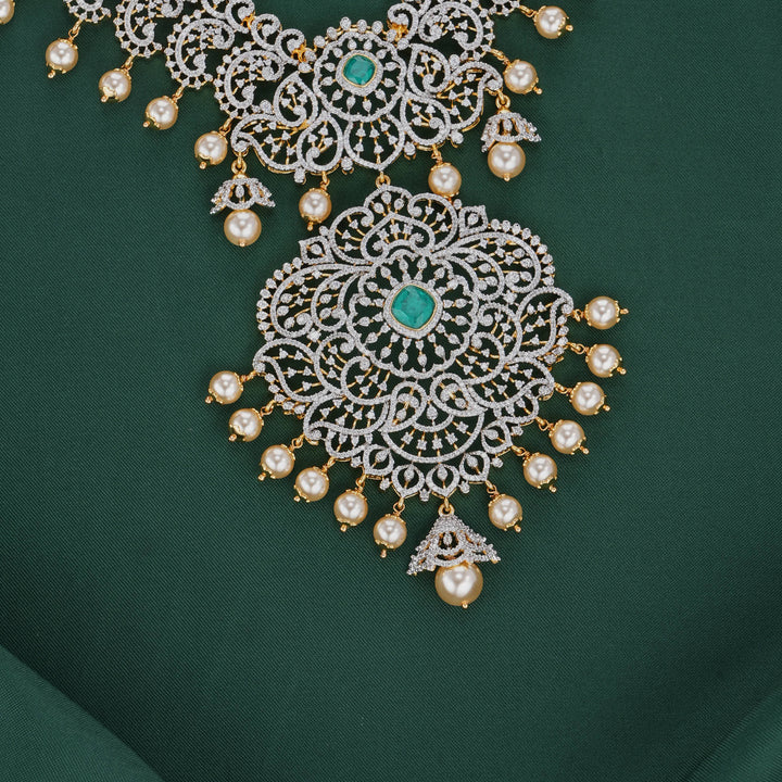 Luxurious Avikam Long Necklace Set