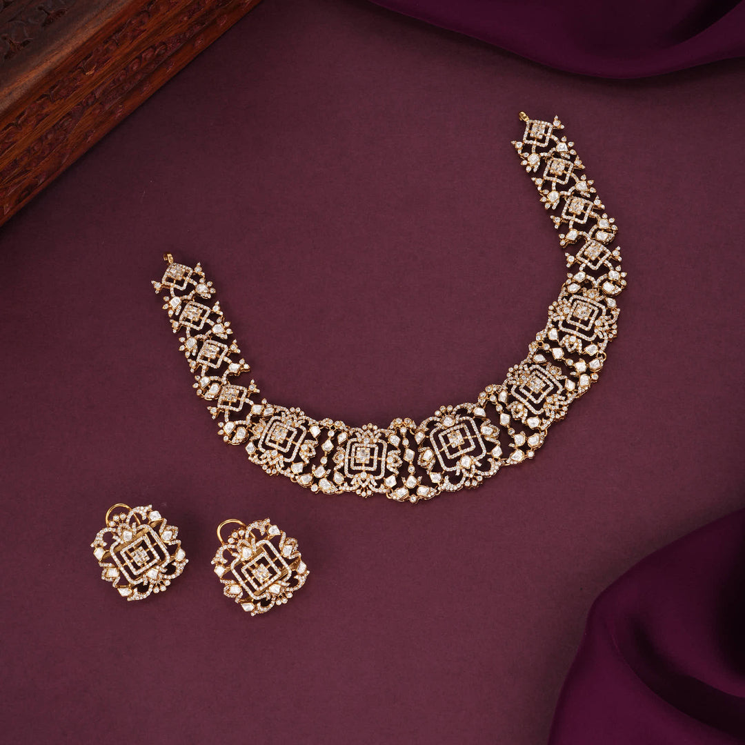 Zivara Victorian Short Necklace Set