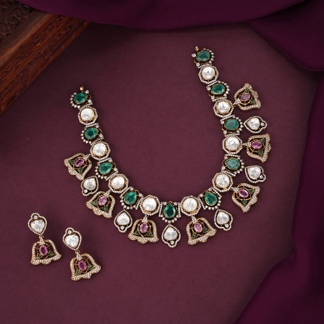 Royal Harmony Short Necklace Set