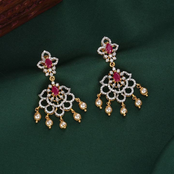 Grandeur Avikam Necklace Set