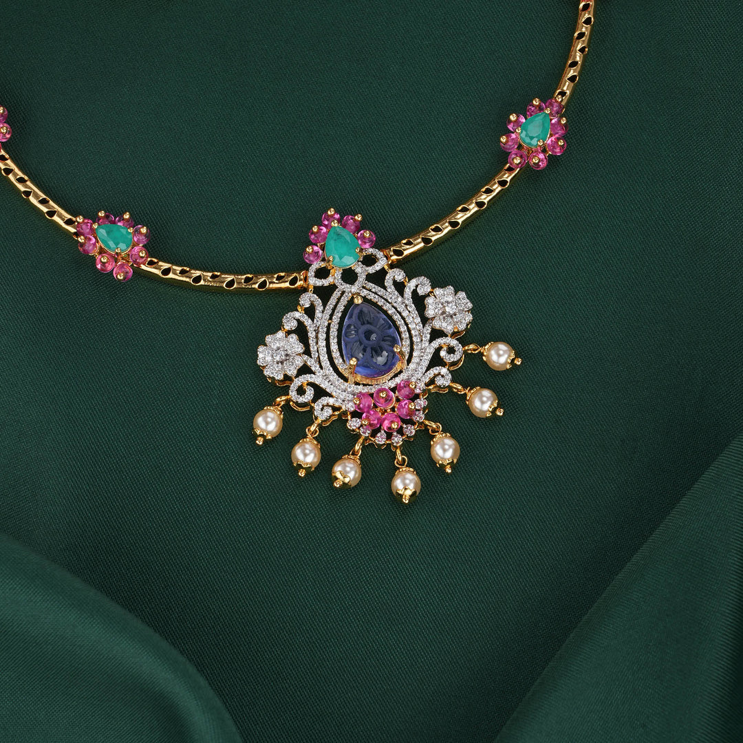 Mesmerizing Avikam Necklace Set