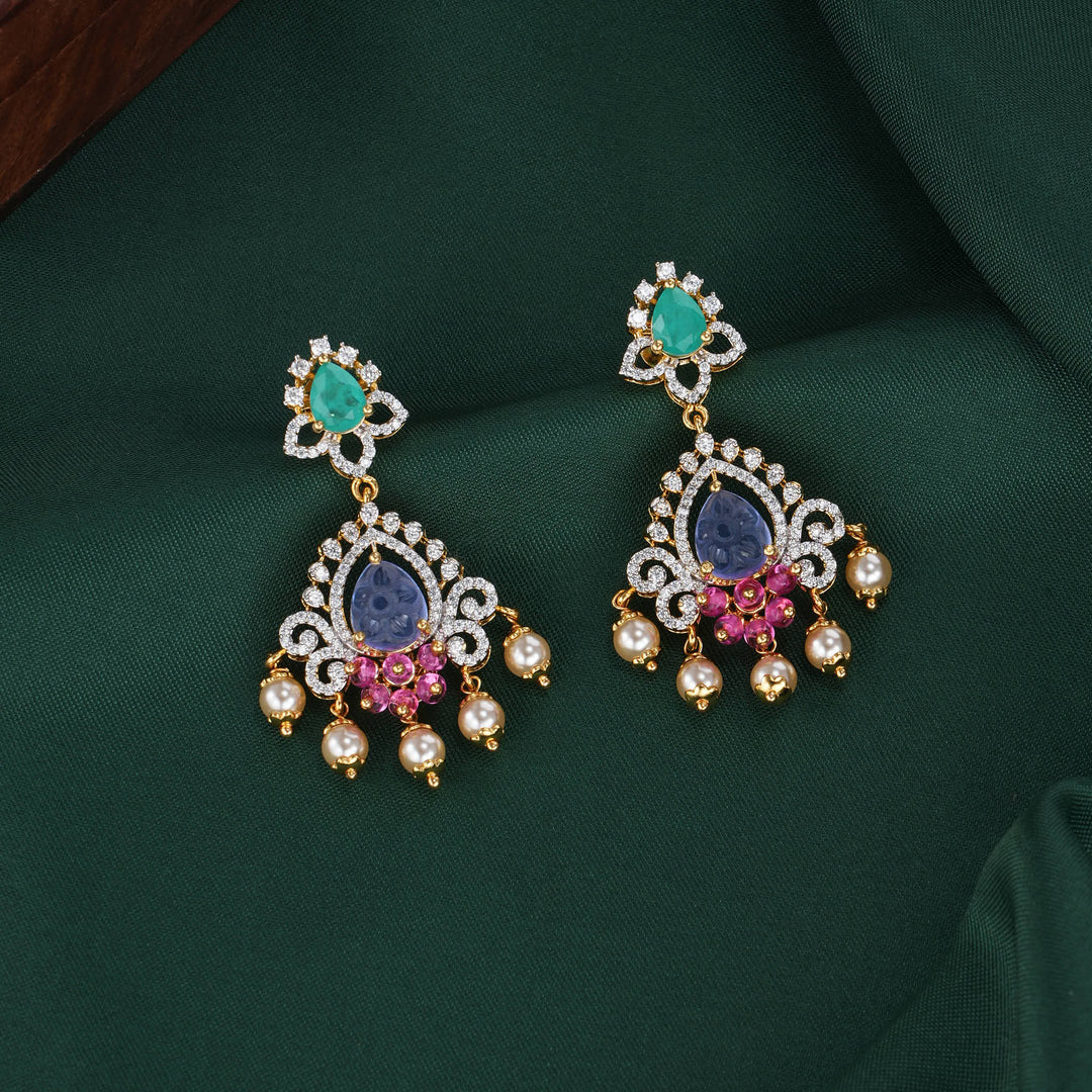 Mesmerizing Avikam Necklace Set