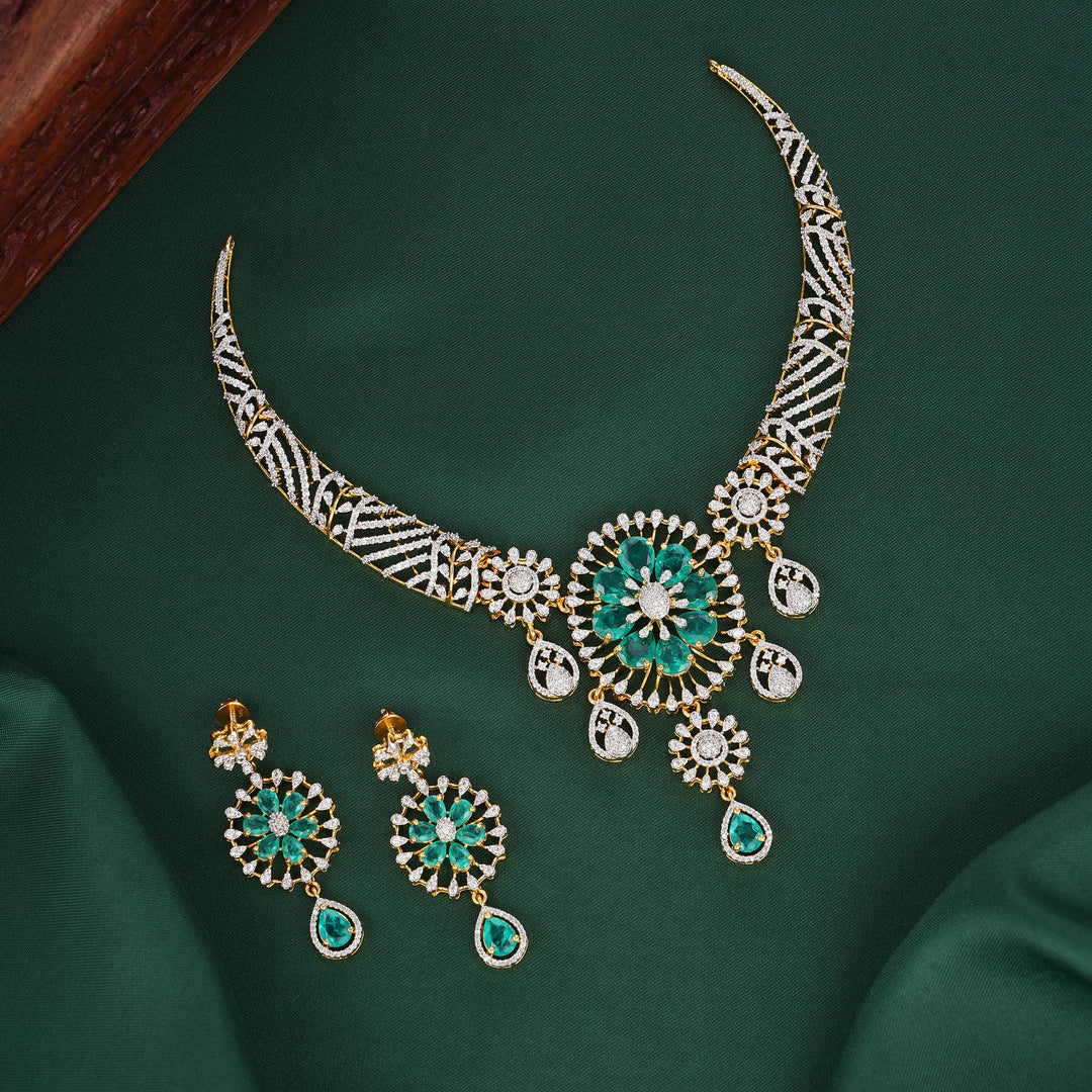 Amazing Avikam Necklace Set