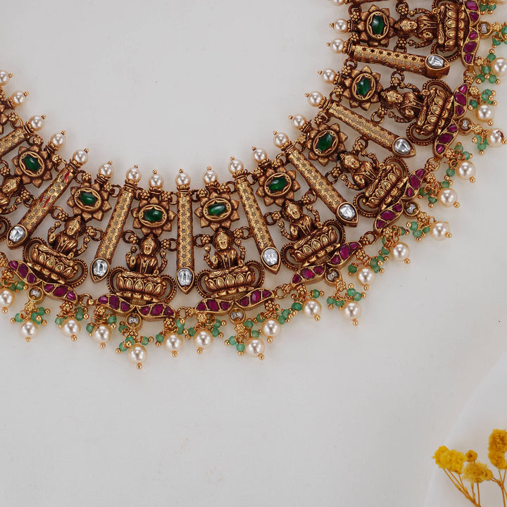 Eternal Charm 3D Spl Short Necklace Set