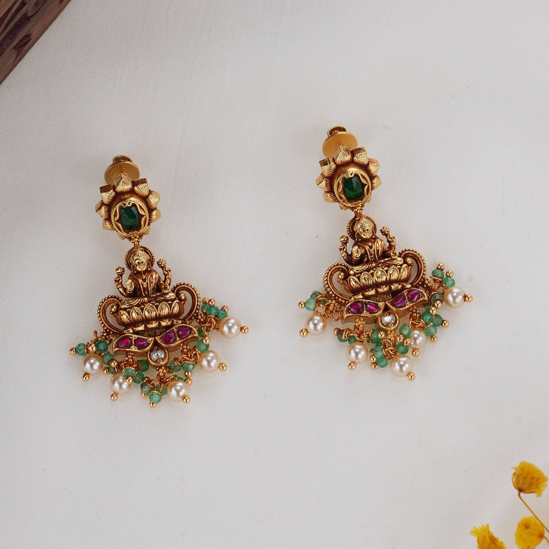 Eternal Charm 3D Spl Short Necklace Set