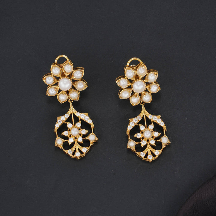 Prathikaa Victorian Choker Set