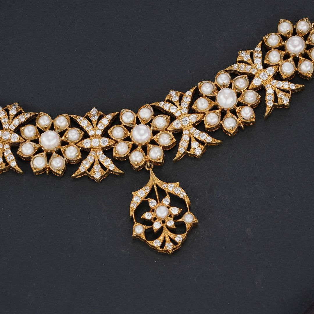 Prathikaa Victorian Choker Set