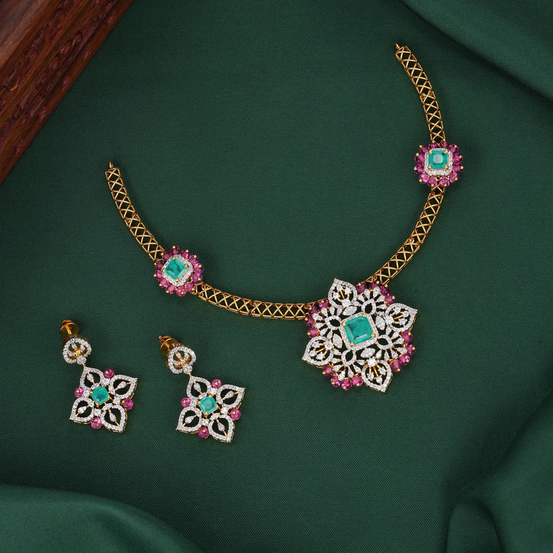 Gorgeous Avikam Necklace Set