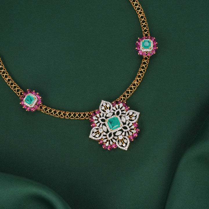 Gorgeous Avikam Necklace Set