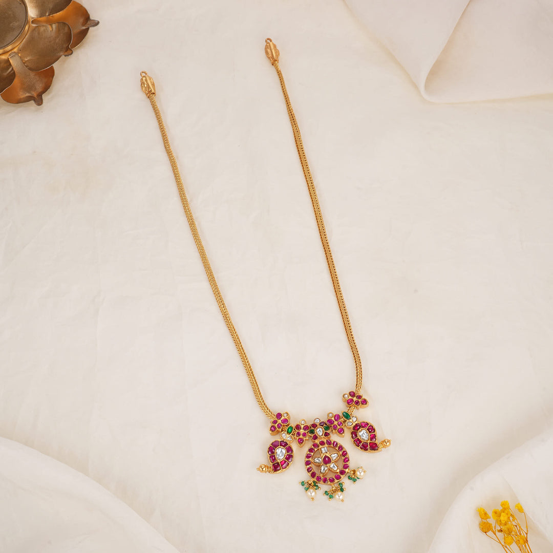 Dhanvitha Reversible Short Necklace