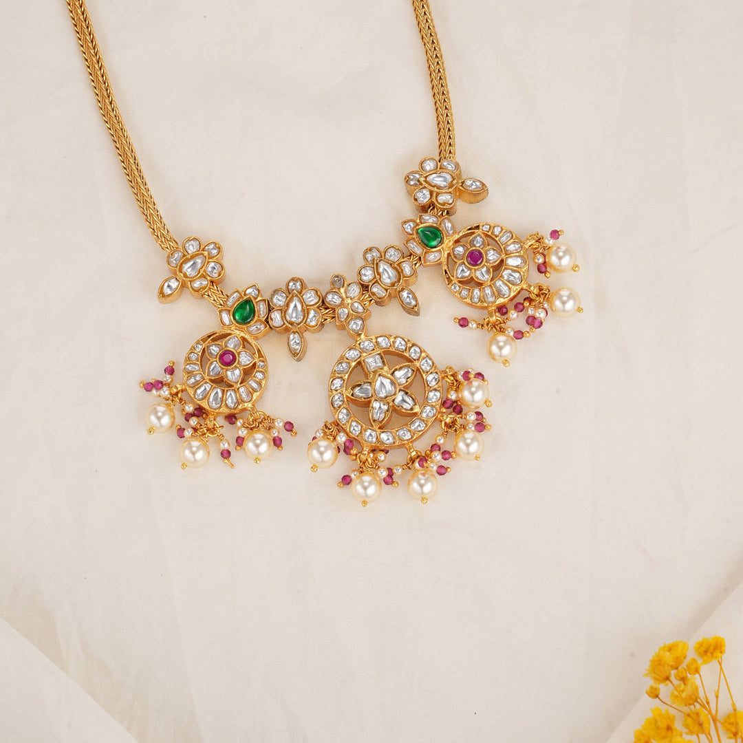 Stunning Reversible Short Necklace