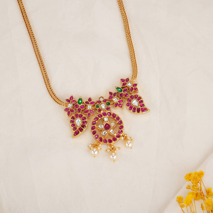 Stunning Reversible Short Necklace