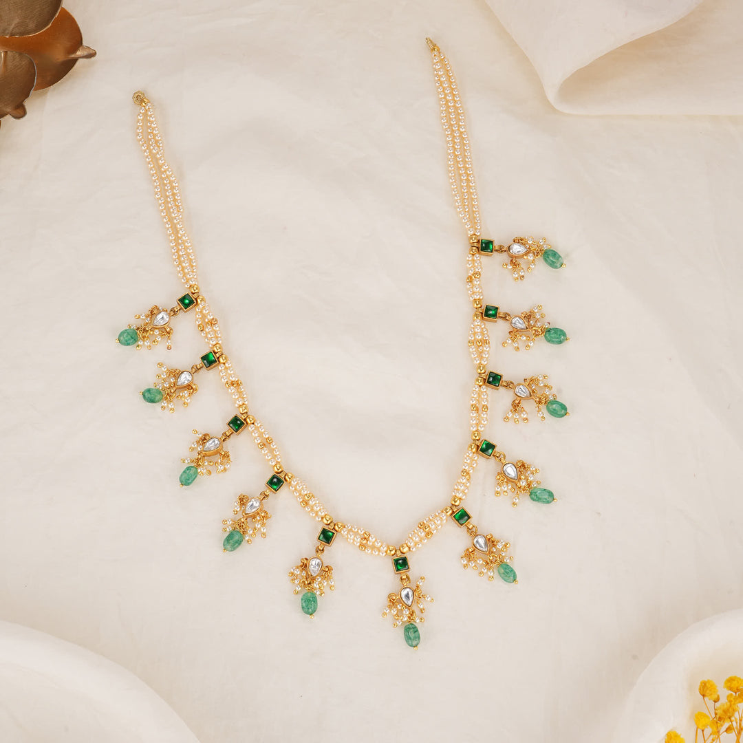 Aurelia Kundan Short Necklace