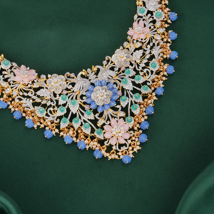 Fabulous Avikam Necklace Set