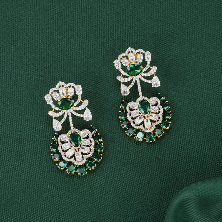 Grandeur Avikam Necklace Set