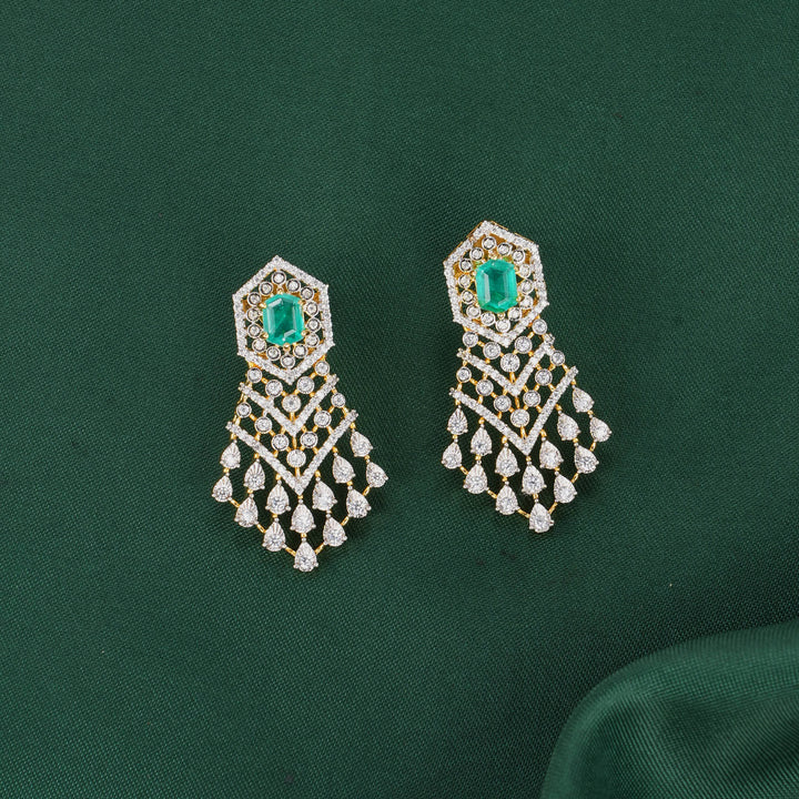 Trendy Glow Avikam Necklace Set