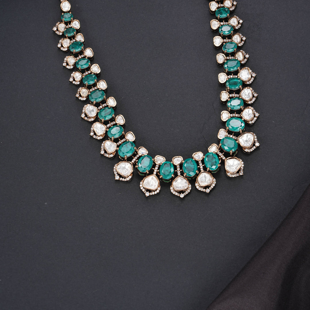 Luvaira Victorian Short Necklace Set
